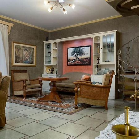 165 Sm Penthouse Maisonette Apartment เอเธนส์ ภายนอก รูปภาพ